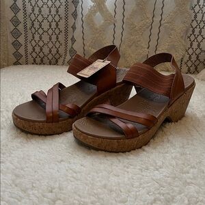 Skechers Luxe Foam Comfort Wedge